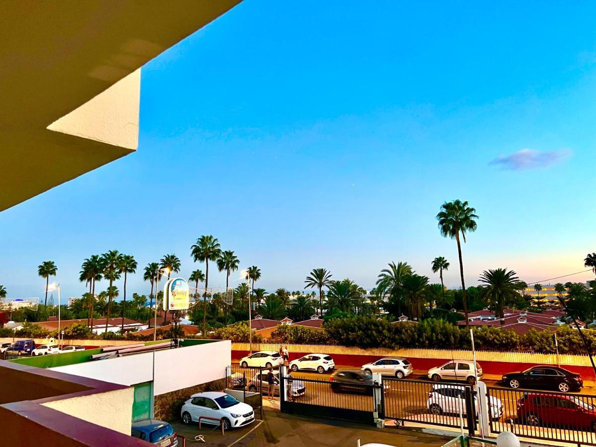 Cozy Apartment Near Yumbo Playa del Inglés Exteriör bild